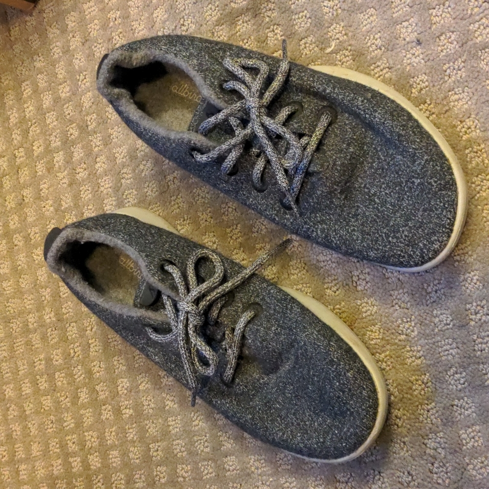 Allbirds wool runners, gray size 9